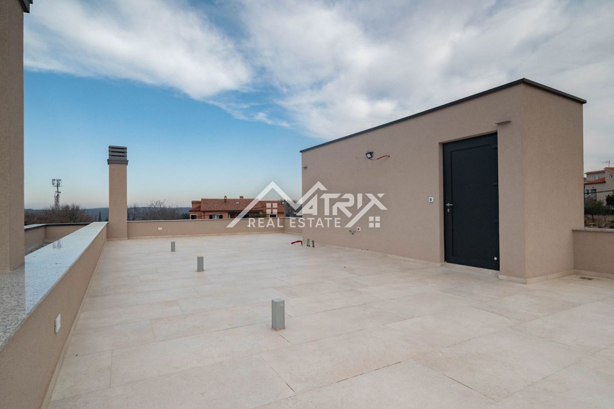 Poreč okolica, luksuzna hiša z bazenom