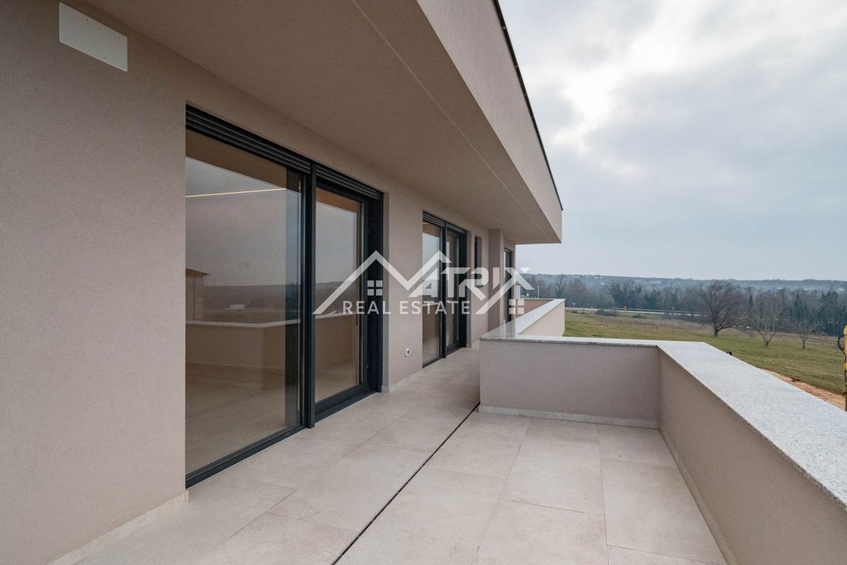 Poreč okolica, luksuzna hiša z bazenom