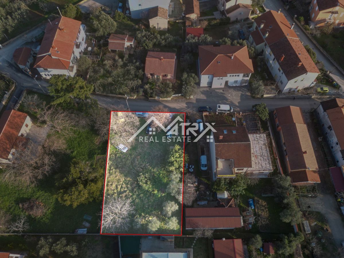 Štinjan, zazidljiva parcela – top lokacija in investicija