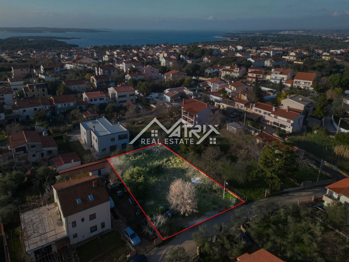 Štinjan, zazidljiva parcela – top lokacija in investicija