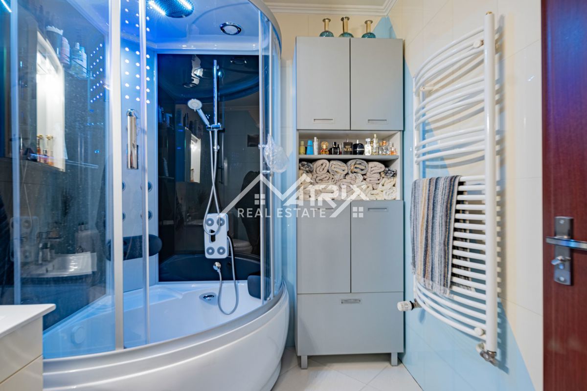 Stanovanje Našice, 64m2