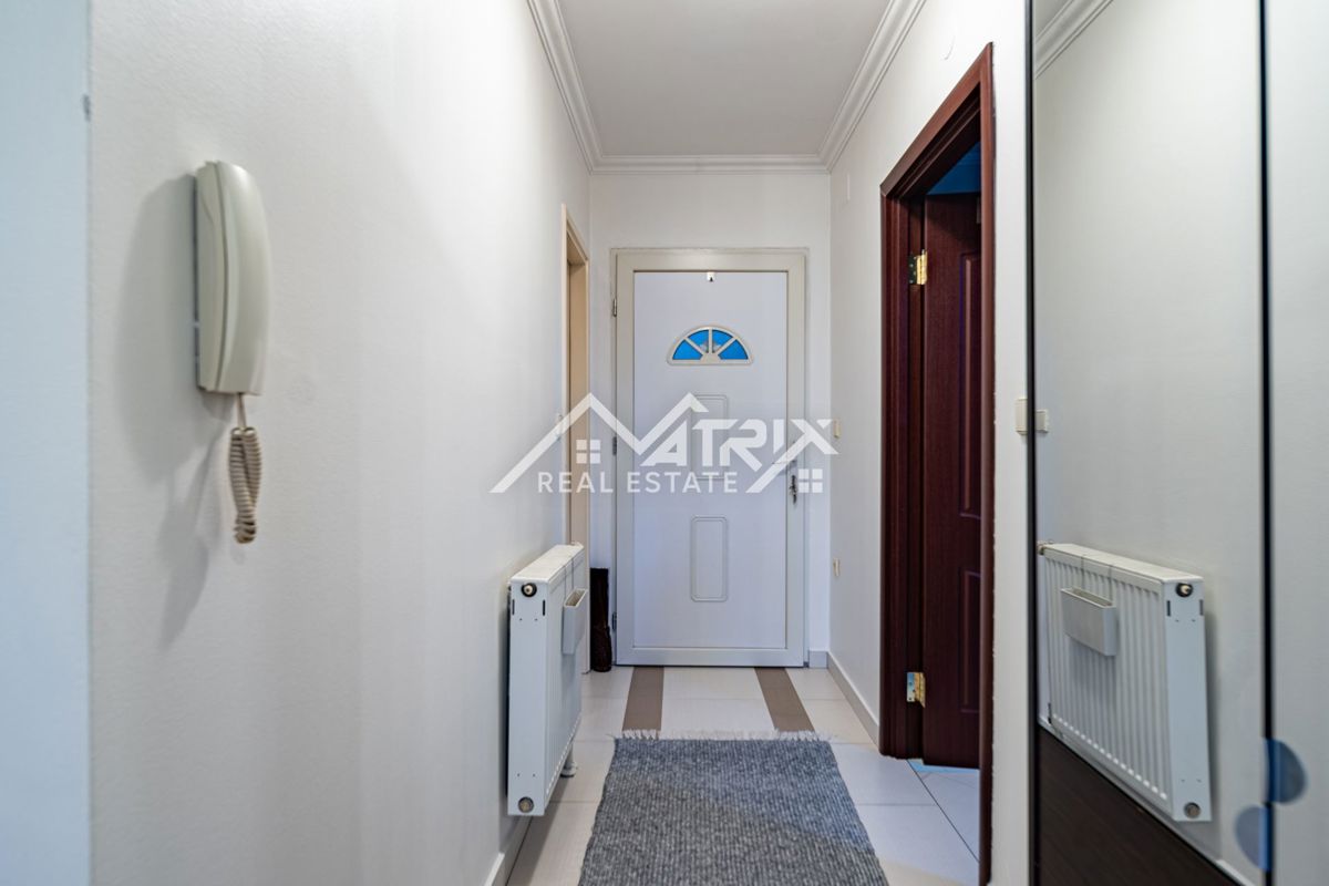 Stanovanje Našice, 64m2