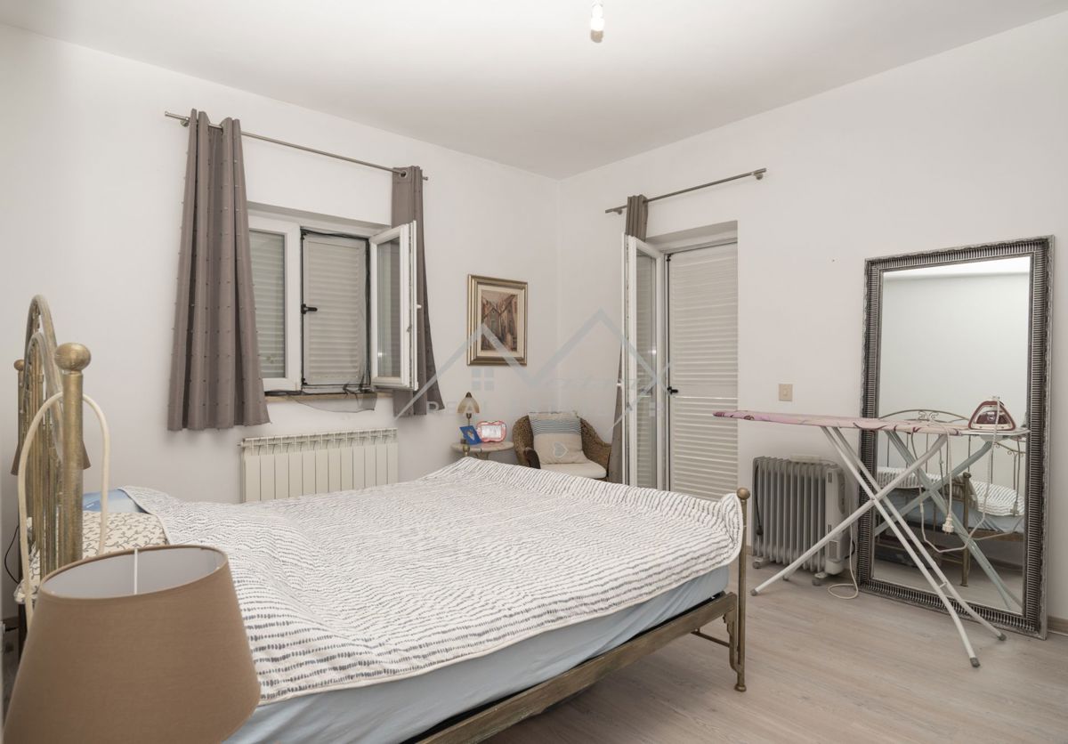 Hiša Poreč, 270m2