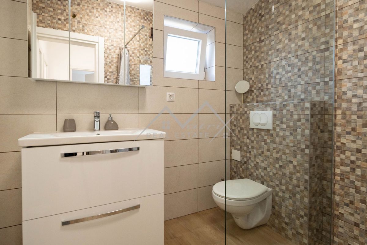 Hiša Poreč, 84m2