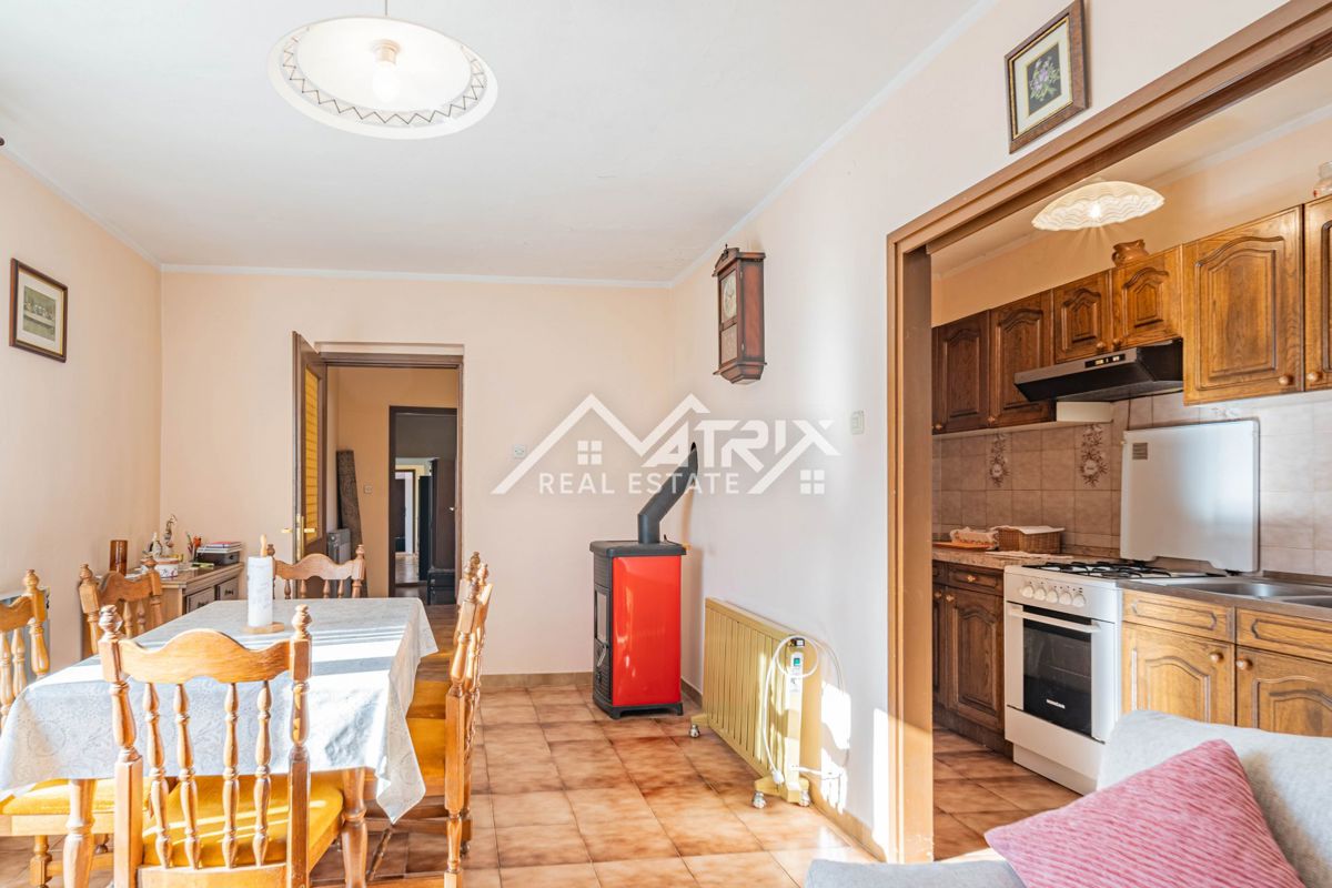 Okolica Žminja, avtentična istrska posest s potencialom