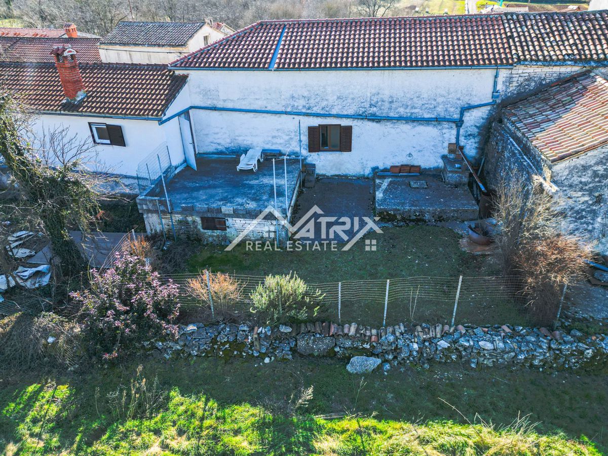 Okolica Žminja, avtentična istrska posest s potencialom