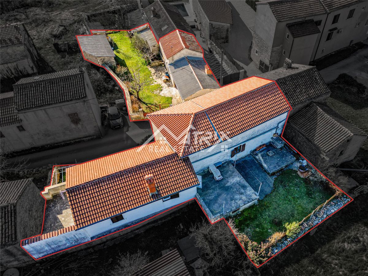 Okolica Žminja, avtentična istrska posest s potencialom