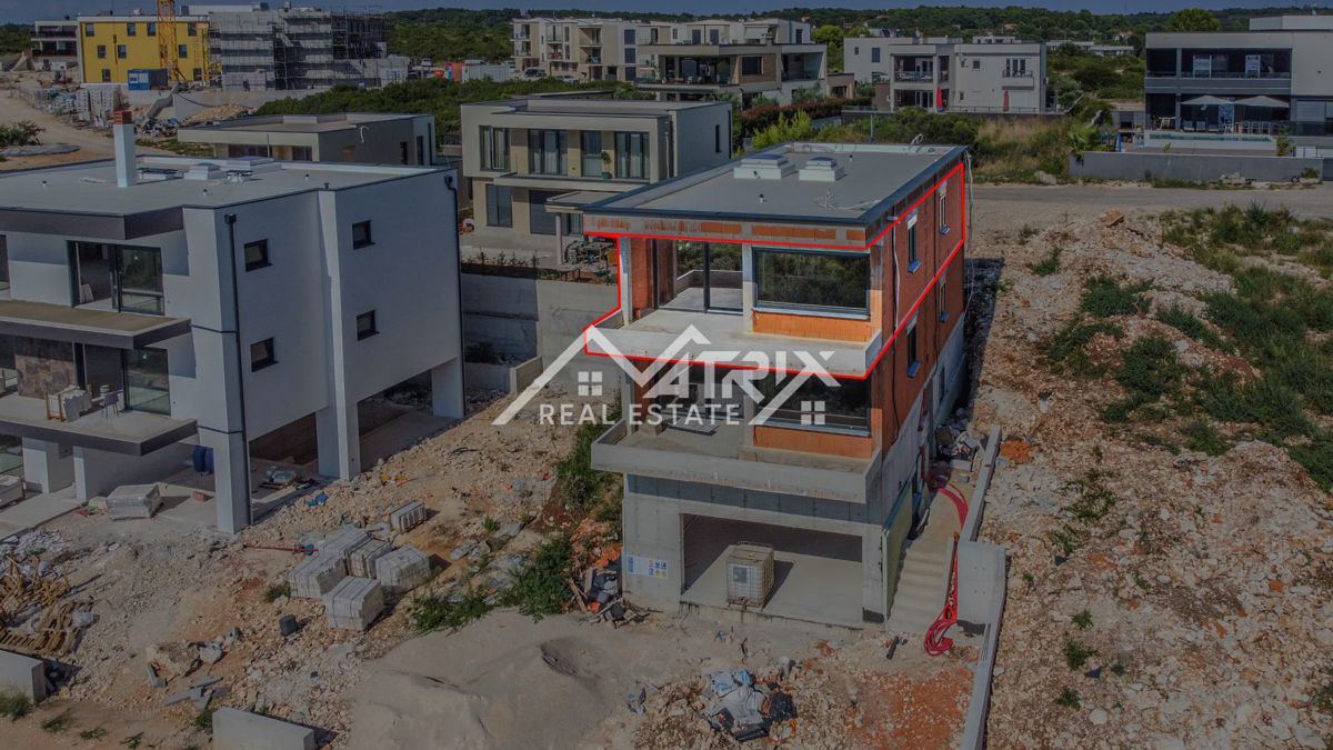 Medulin, penthouse s panoramskim razgledom, prvi vrsti do morja