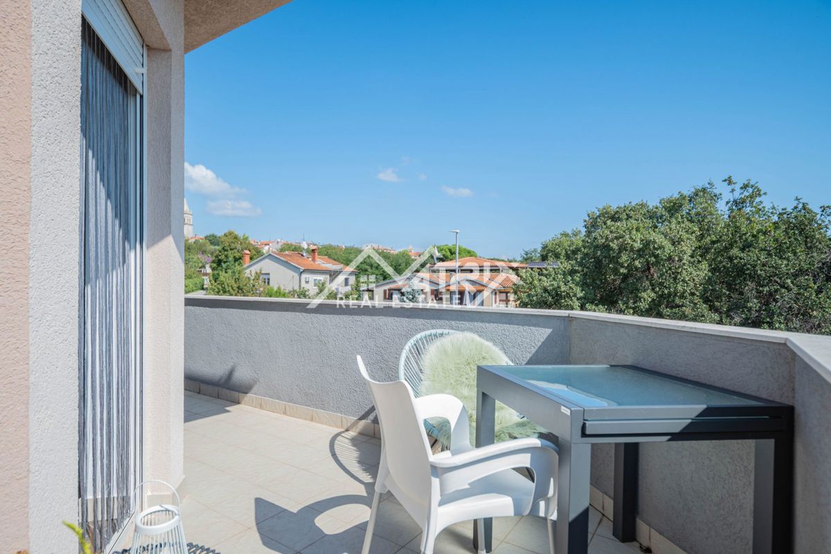 Ližnjan, dvosobno stanovanje s pogledom na morje – priložnost