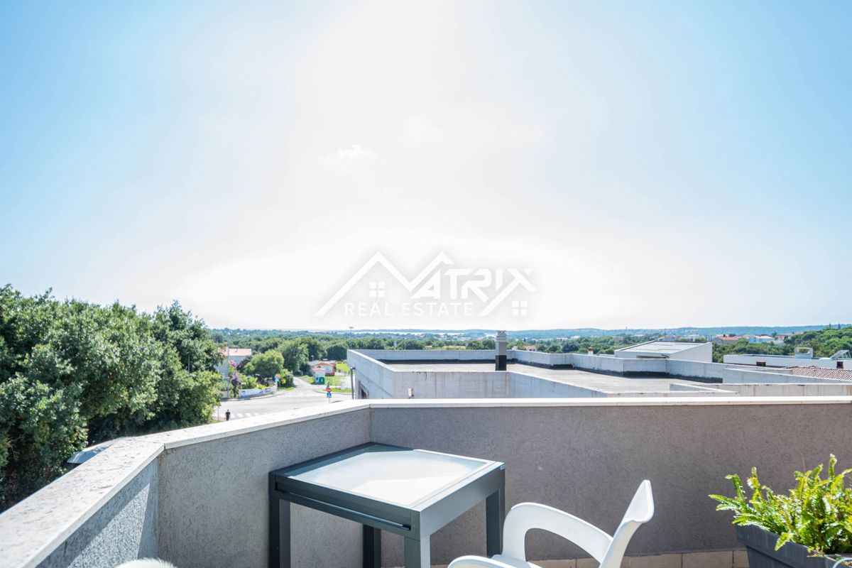 Ližnjan, dvosobno stanovanje s pogledom na morje – priložnost