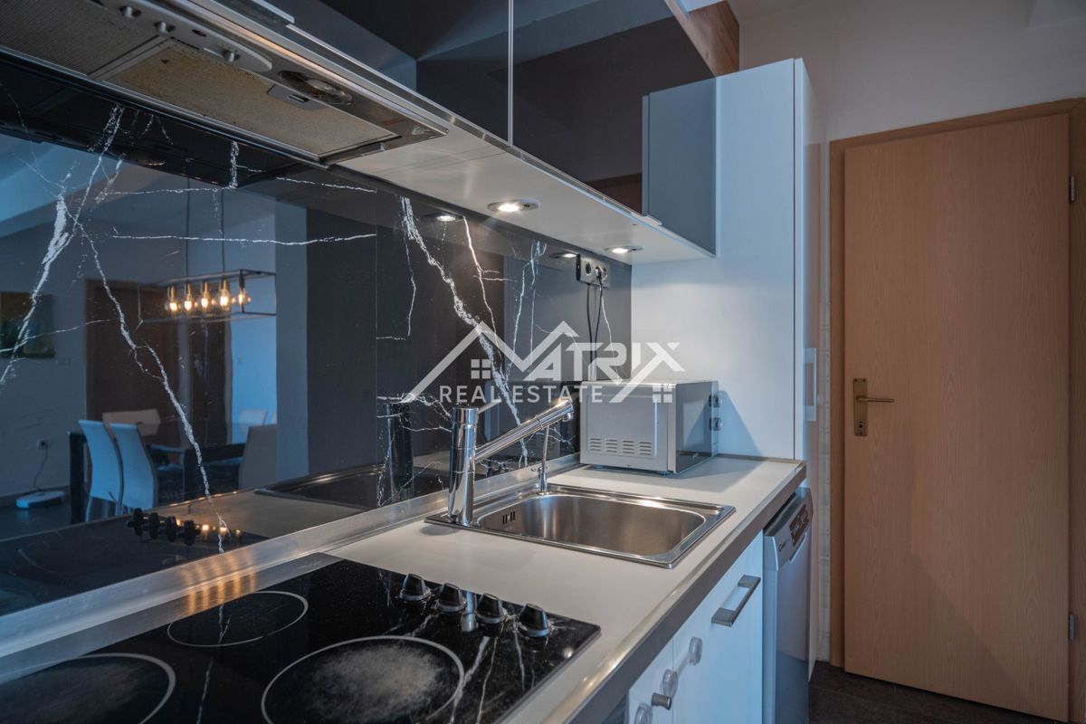 Ližnjan, dvosobno stanovanje s pogledom na morje – priložnost