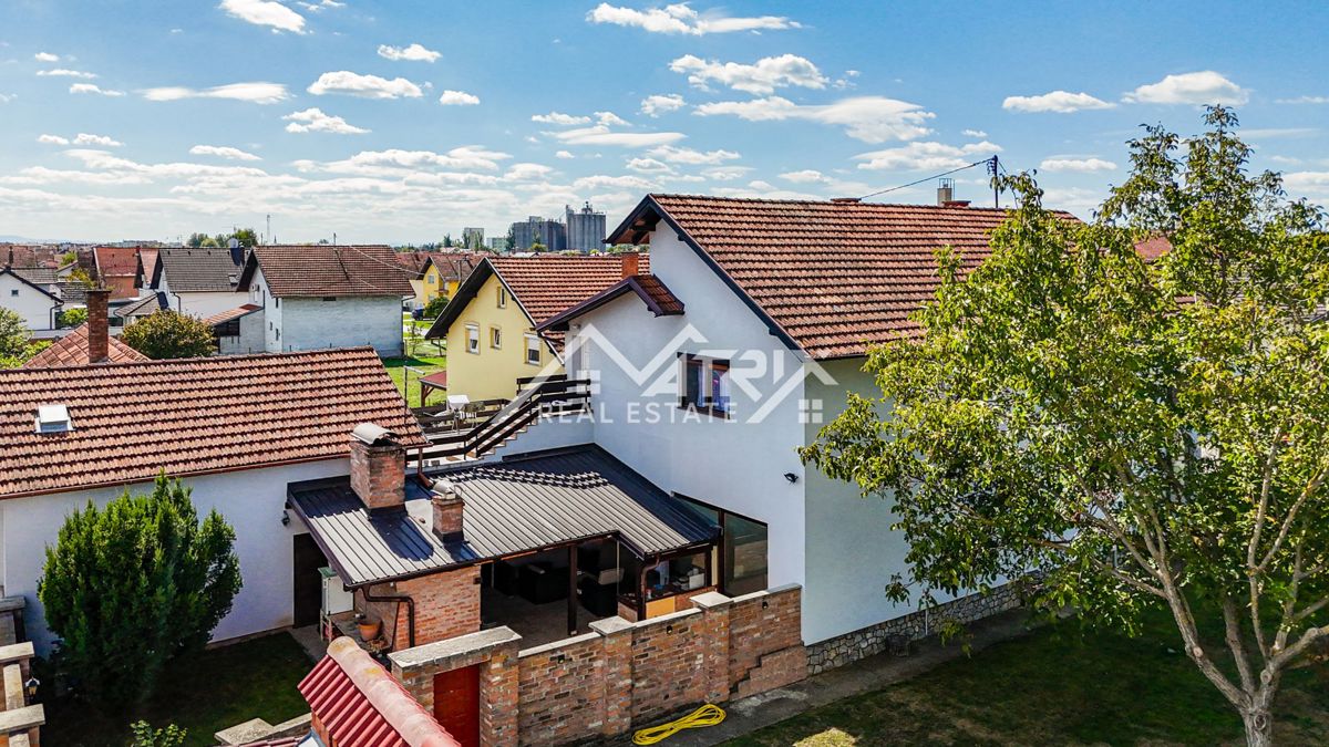 Hiša Županja, 237m2