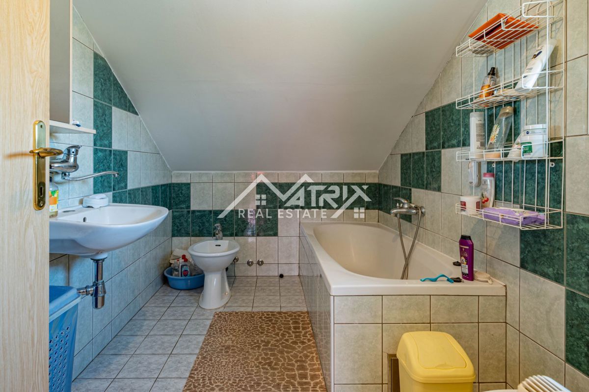 Hiša Osijek, 117,50m2