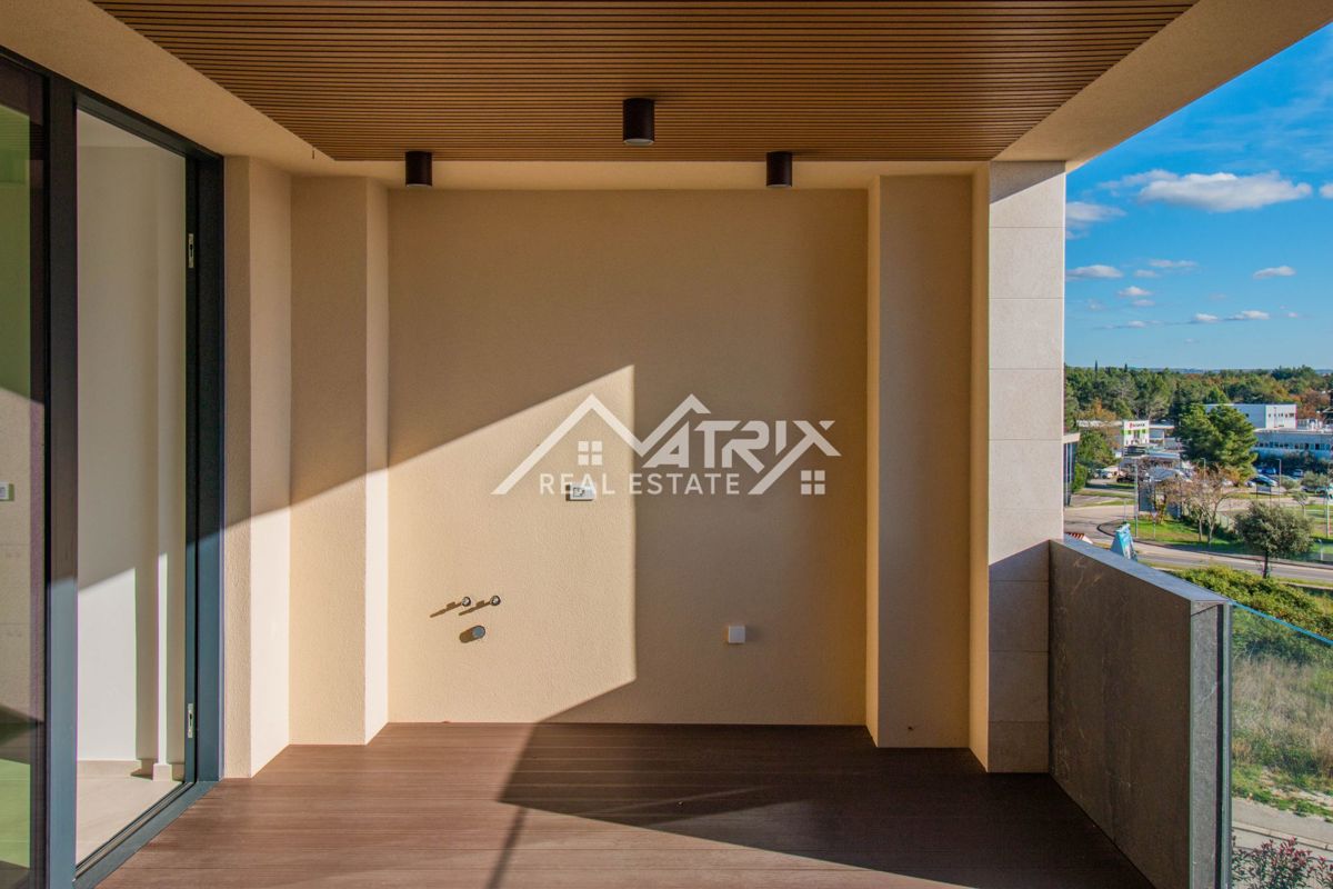 Novigrad Stanovanje z odprtim pogledom na morje! Novogradnja