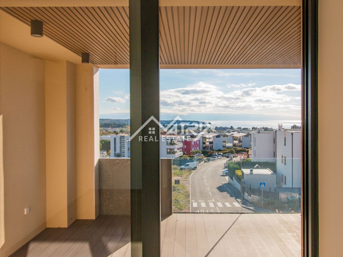 Novigrad Stanovanje z odprtim pogledom na morje! Novogradnja