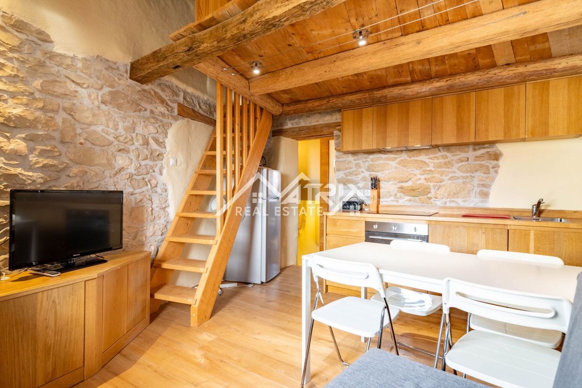 Hiša Novigrad, 69m2