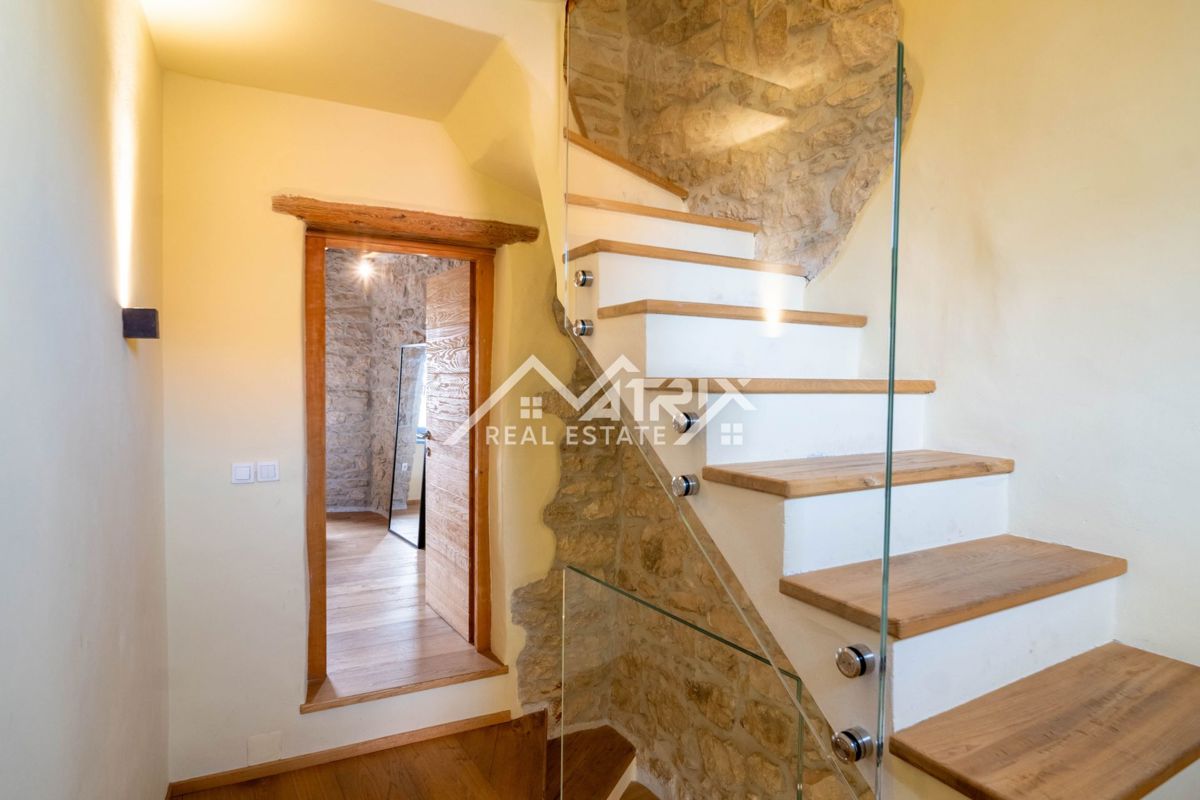 Hiša Novigrad, 69m2