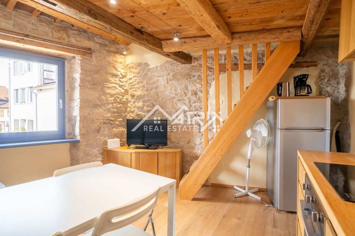 Hiša Novigrad, 69m2