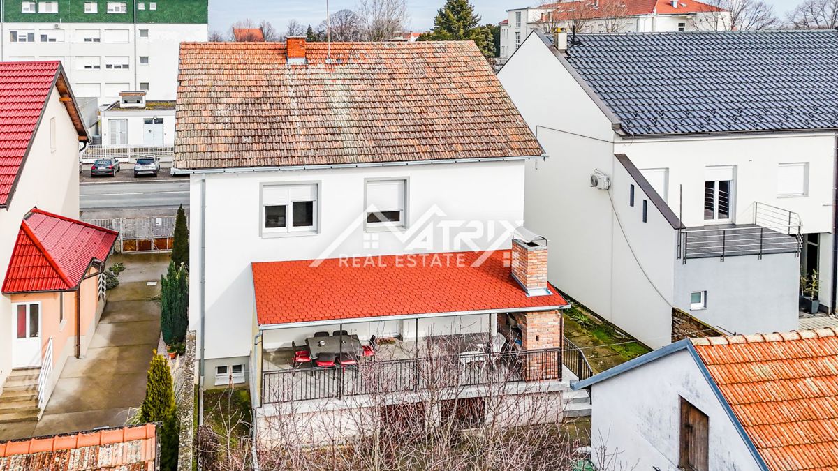 Hiša Centar, Vukovar, 250m2