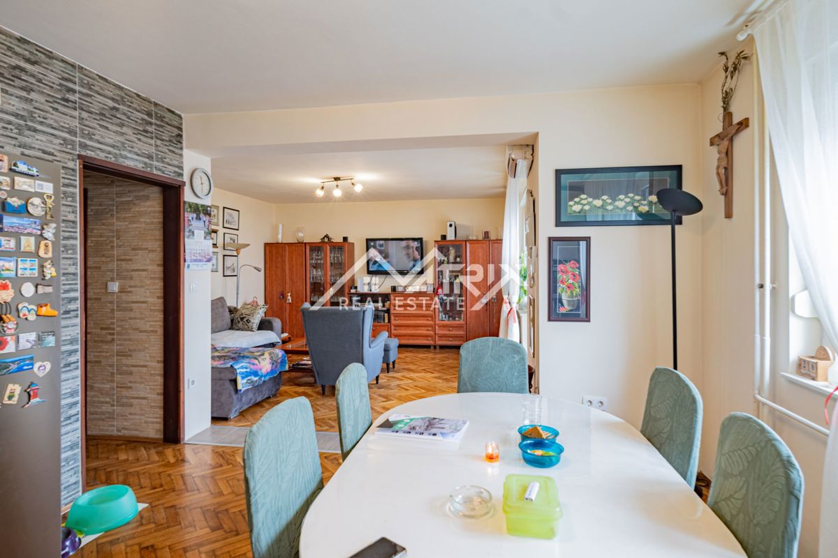 Hiša Centar, Vukovar, 250m2