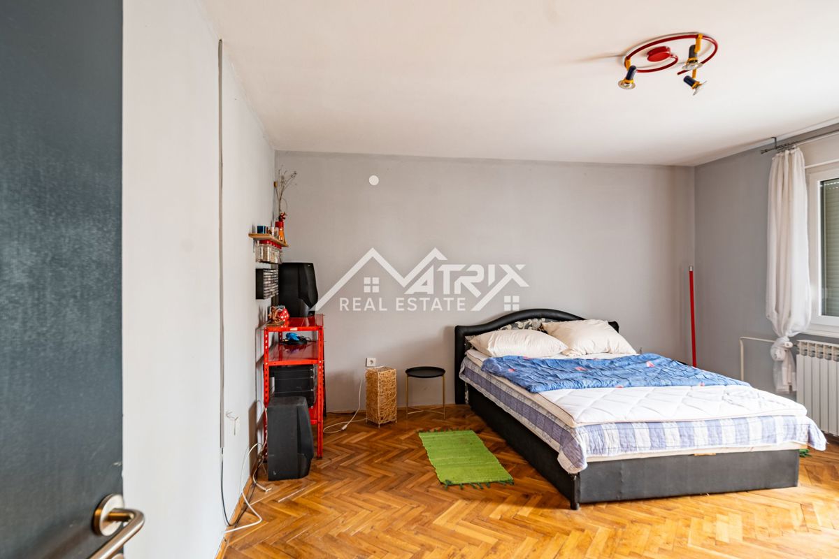 Hiša Centar, Vukovar, 250m2