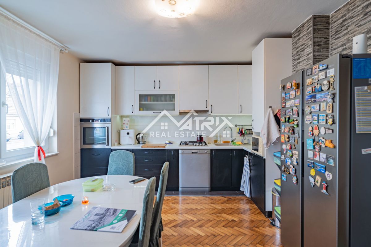 Hiša Centar, Vukovar, 250m2