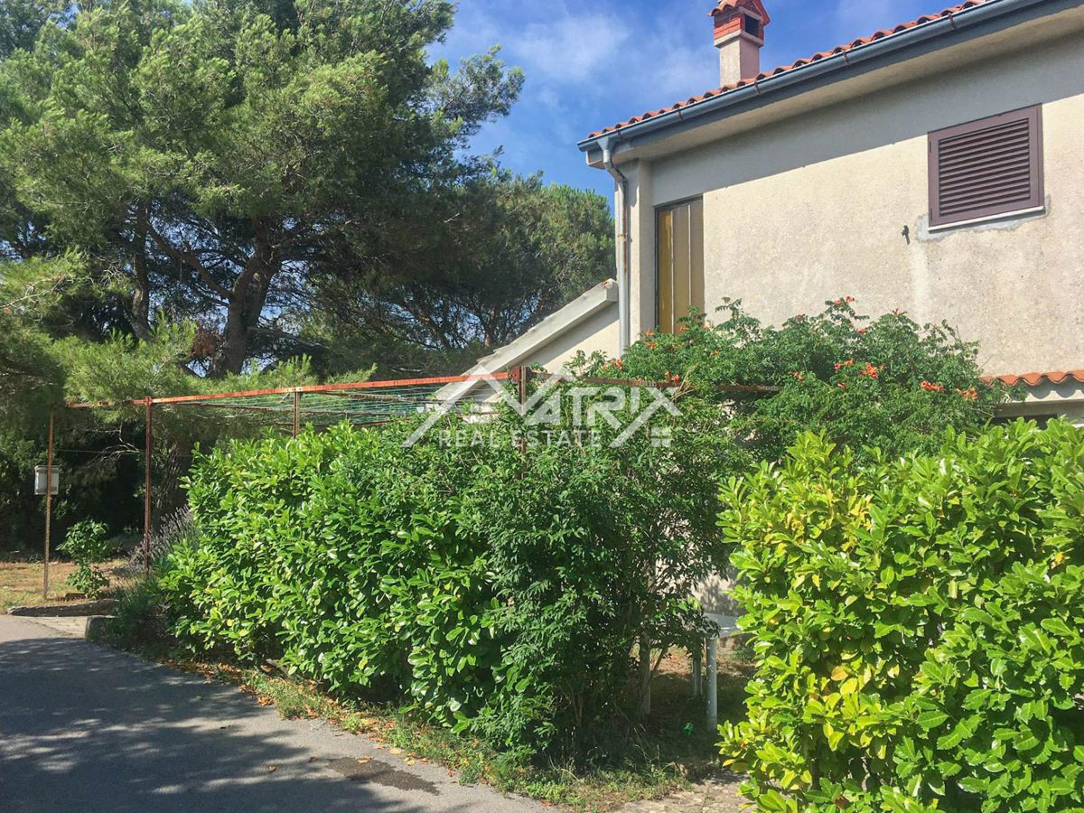 Raša okolica, Hiša 247 m2, cca 600 m do morja