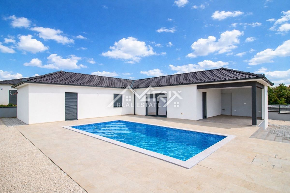 Marčana, enonadstropna hiša z bazenom, Novogradnja!