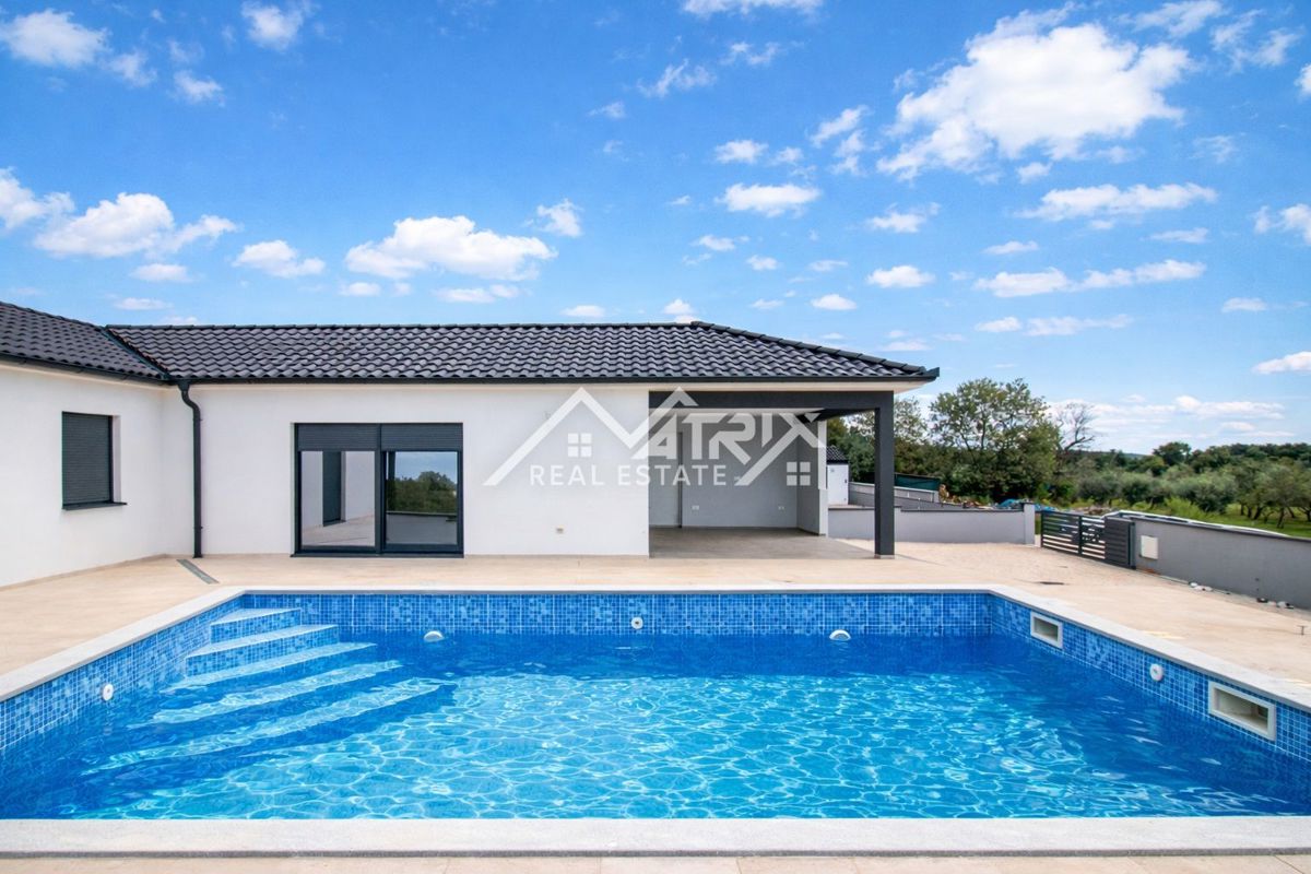 Marčana, enonadstropna hiša z bazenom, Novogradnja!