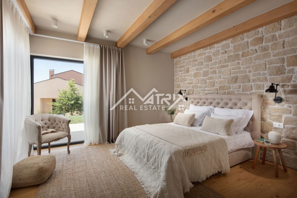 Poreč, edinstvena istrska vila z bazenom, Novo!