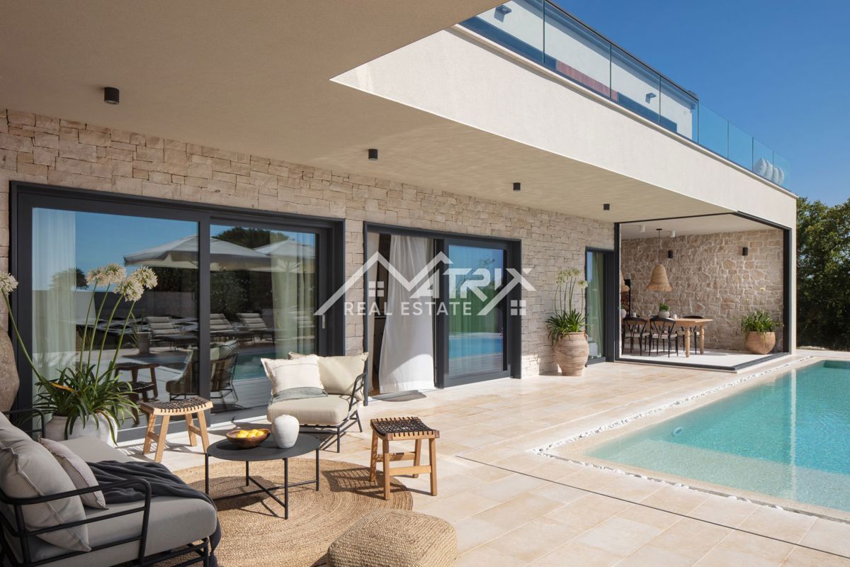 Poreč, edinstvena istrska vila z bazenom, Novo!