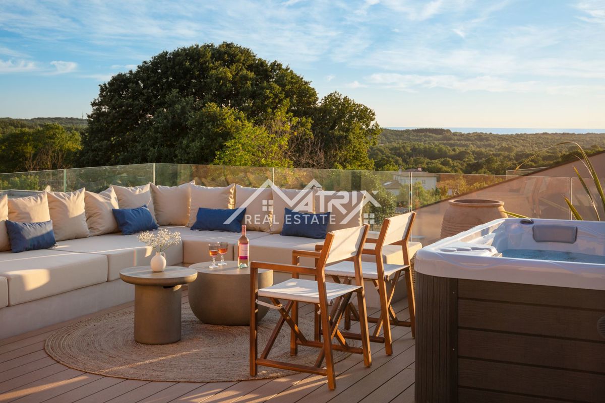 Poreč, edinstvena istrska vila z bazenom, Novo!