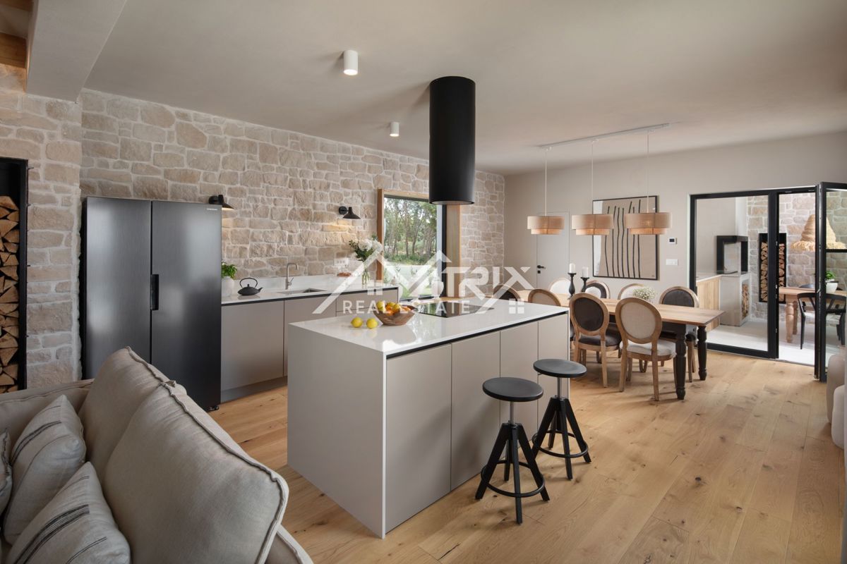 Poreč, edinstvena istrska vila z bazenom, Novo!