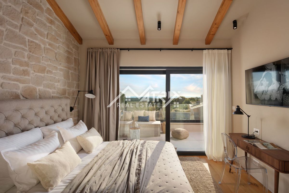 Poreč, edinstvena istrska vila z bazenom, Novo!