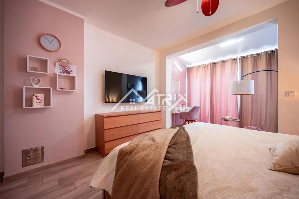 Medulin, Penthouse s 6 spalnicami in pogledom na morje