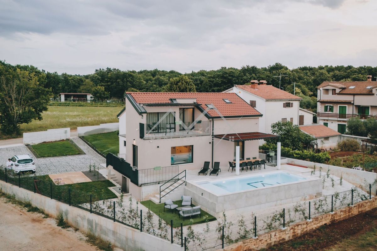 Hiša Poreč, 200m2