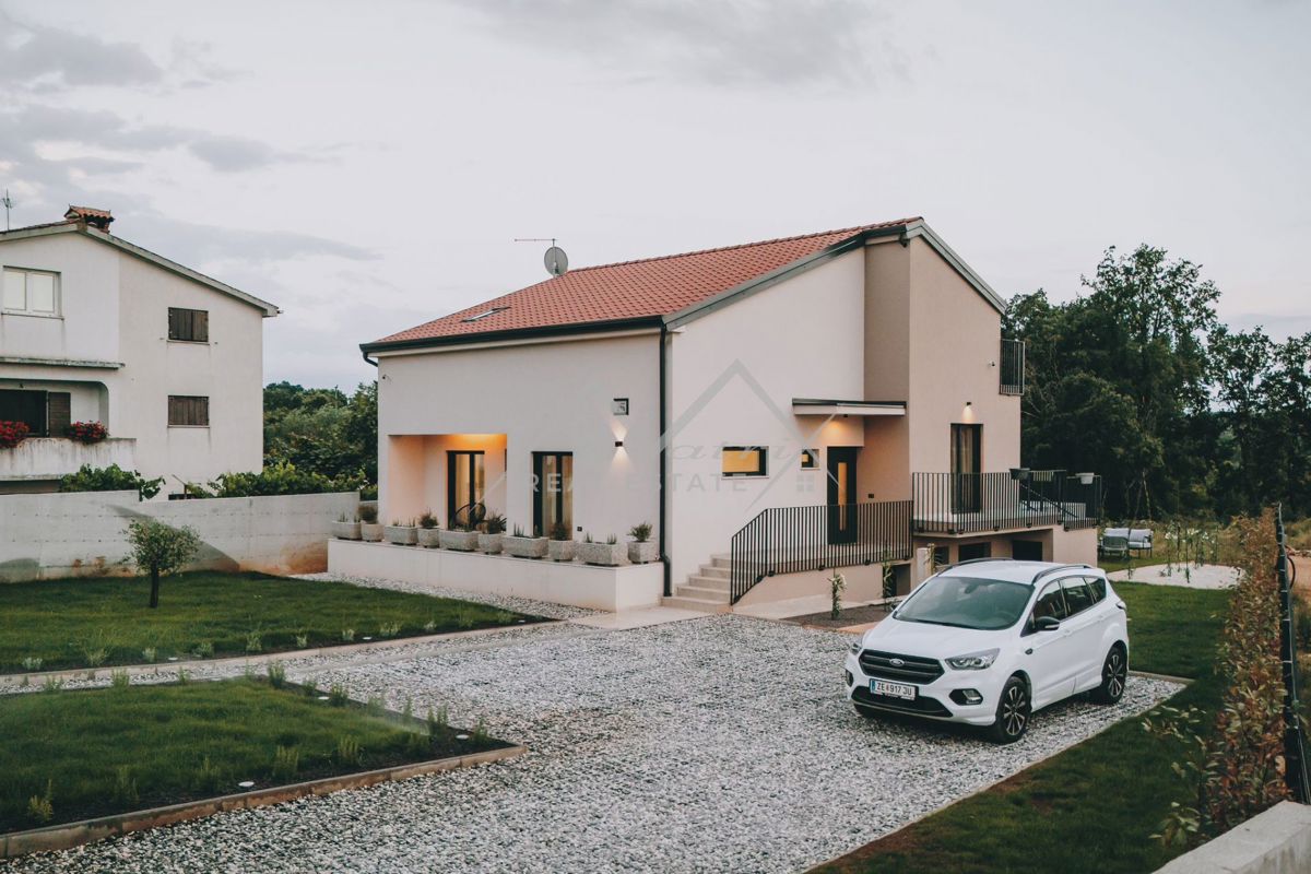 Hiša Poreč, 200m2