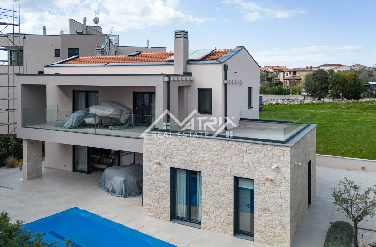 Poreč okolica, dizajnerska vila v bližini morja