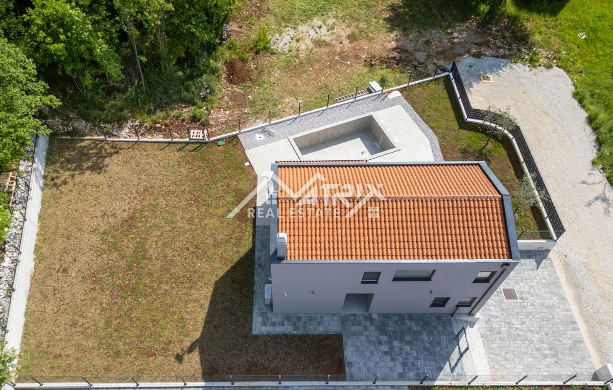Poreč okolica, očarljiva hiša na robu zazidalnega območja