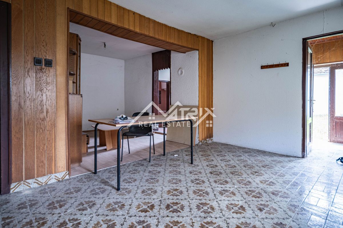 Hiša Beli Manastir, 173m2
