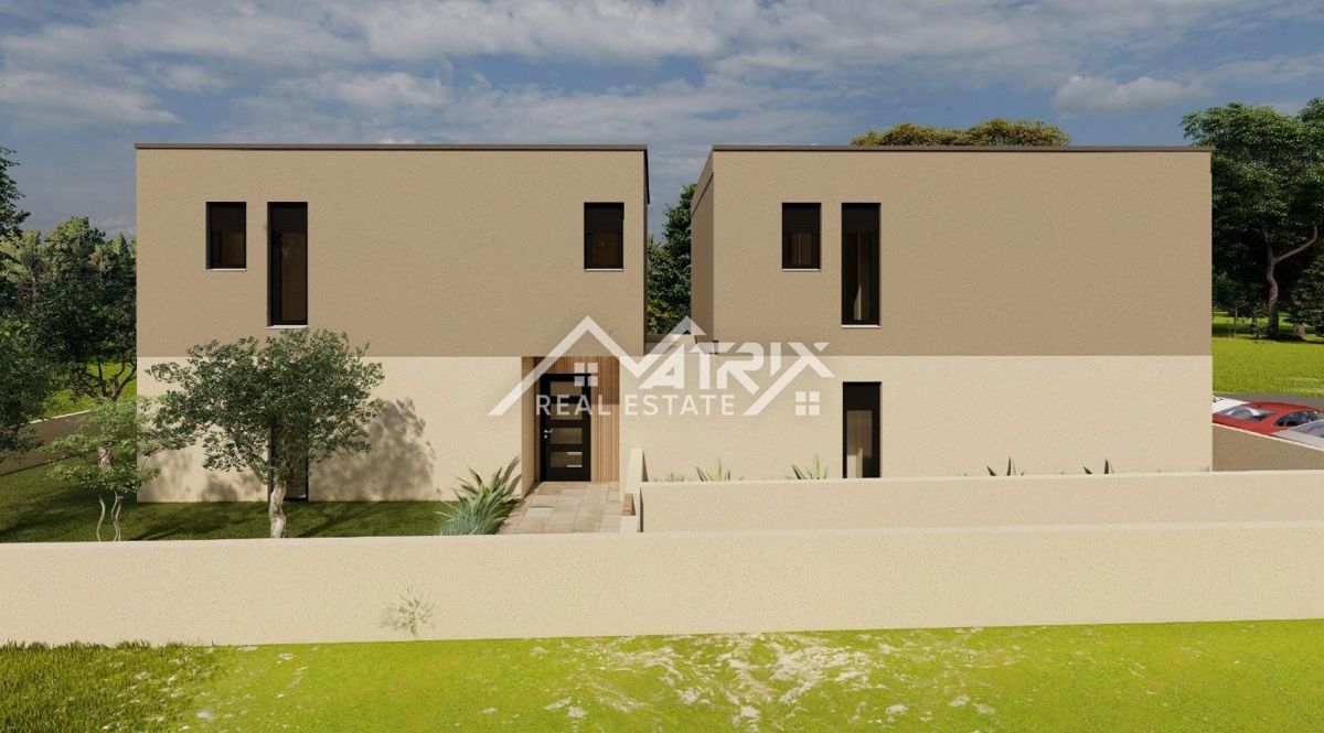 Okolica Poreča, hiša z bazenom na odlični lokaciji