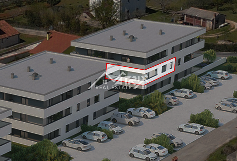 Območje Pule, stanovanje v prvem nadstropju s teraso in parkirnim mestom