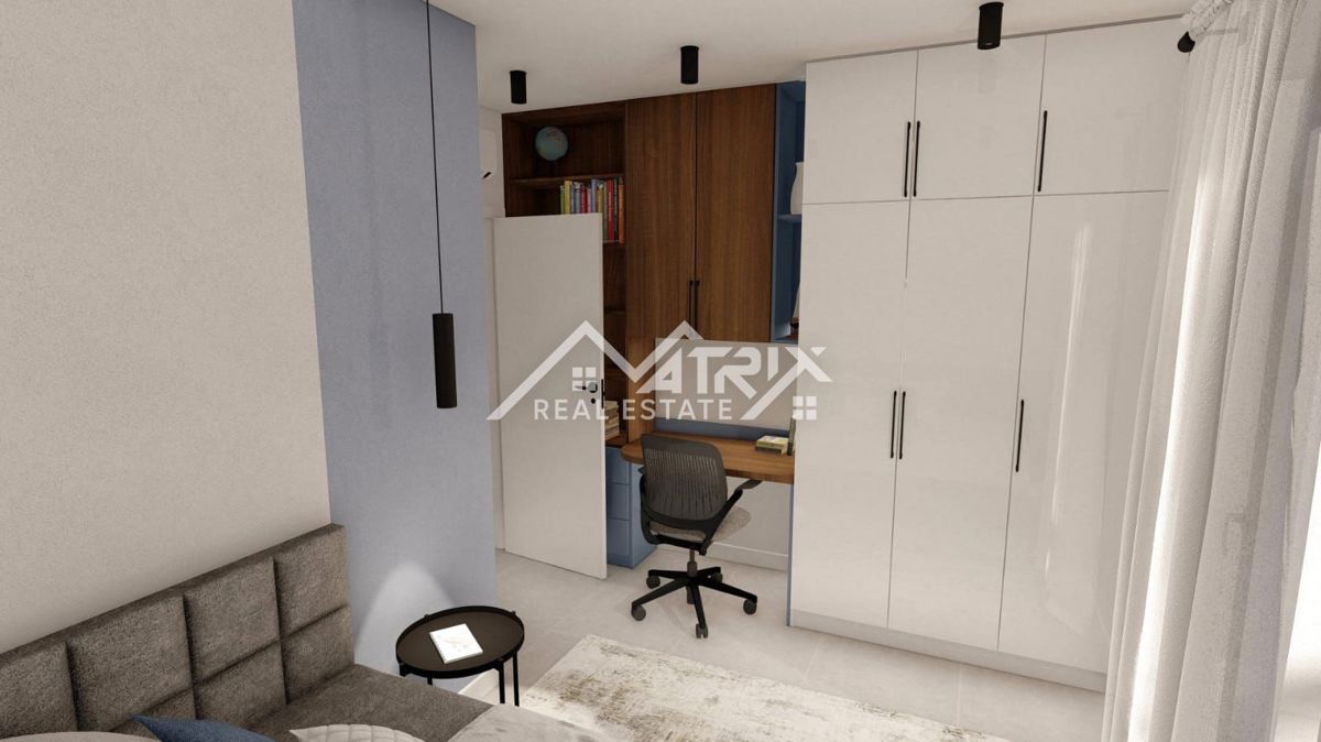 Pula, stanovanje v pritličju z veliko teraso in vrtom, novo