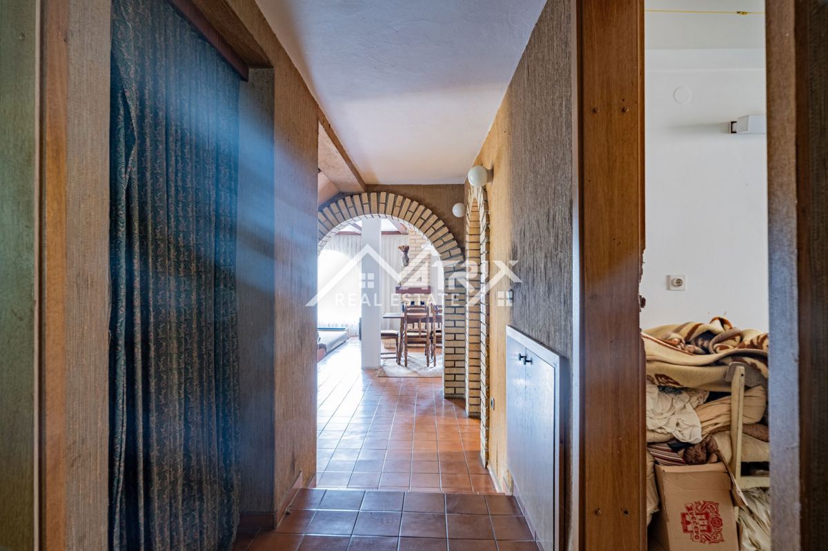 Hiša Belišće, 182m2