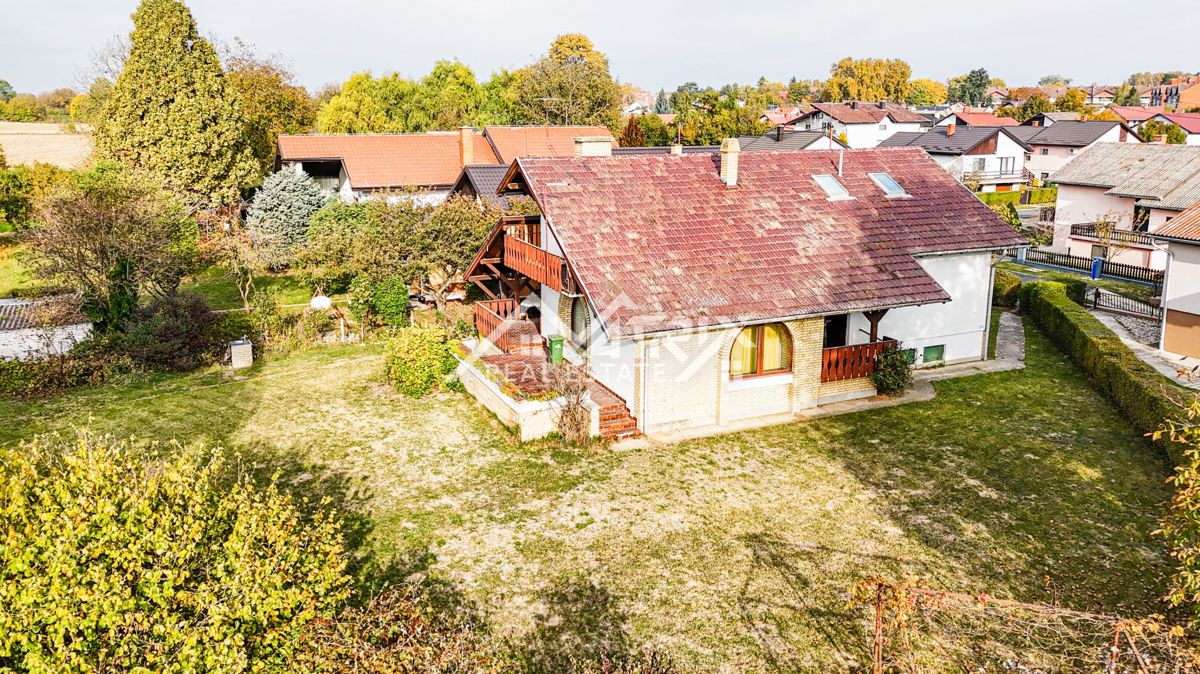 Hiša Belišće, 182m2