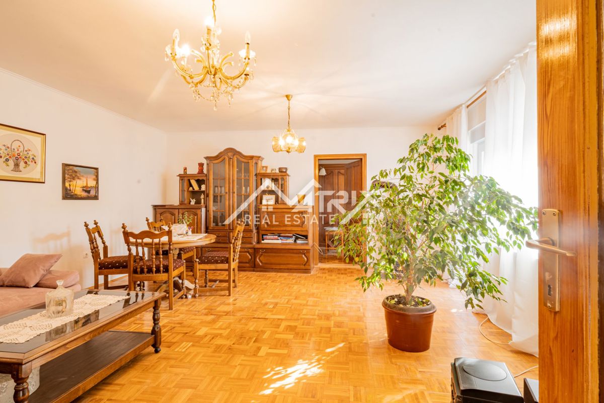 Hiša Centar, Vukovar, 180m2