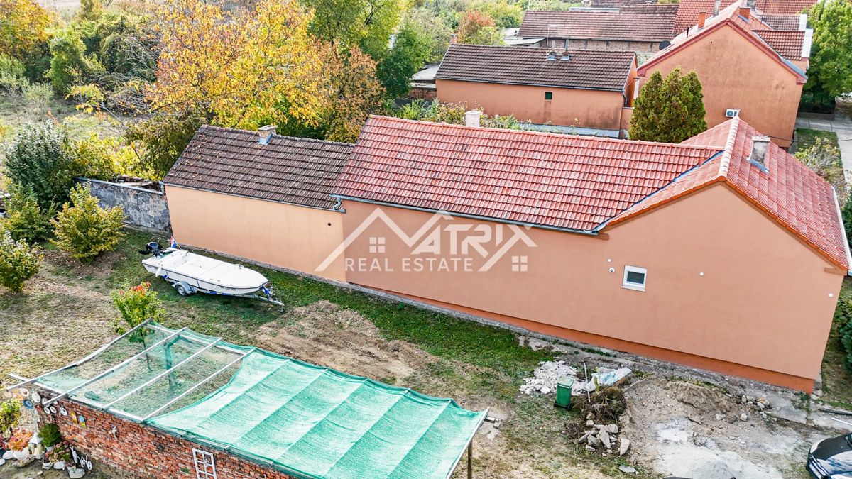 Hiša Centar, Vukovar, 180m2