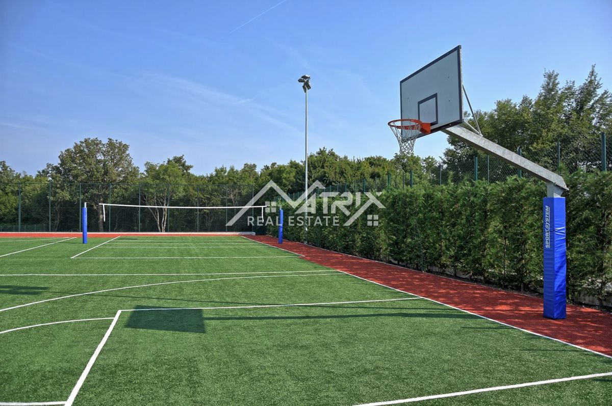 Poreč, rustikalna istrska vila v zasebnem kompleksu