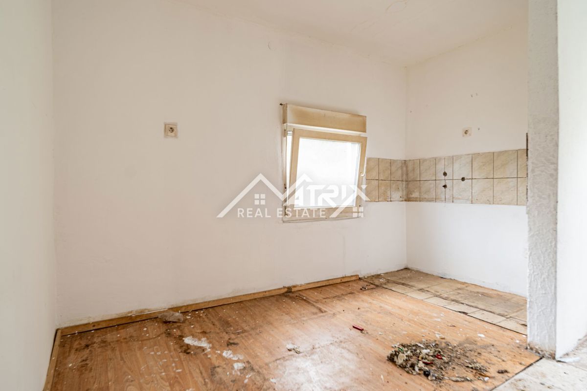 Hiša Aljmaš, Erdut, 48m2