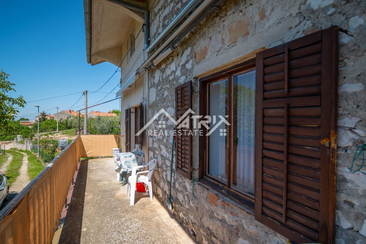 Novigrad okolica, dvojček s pogledom na morje